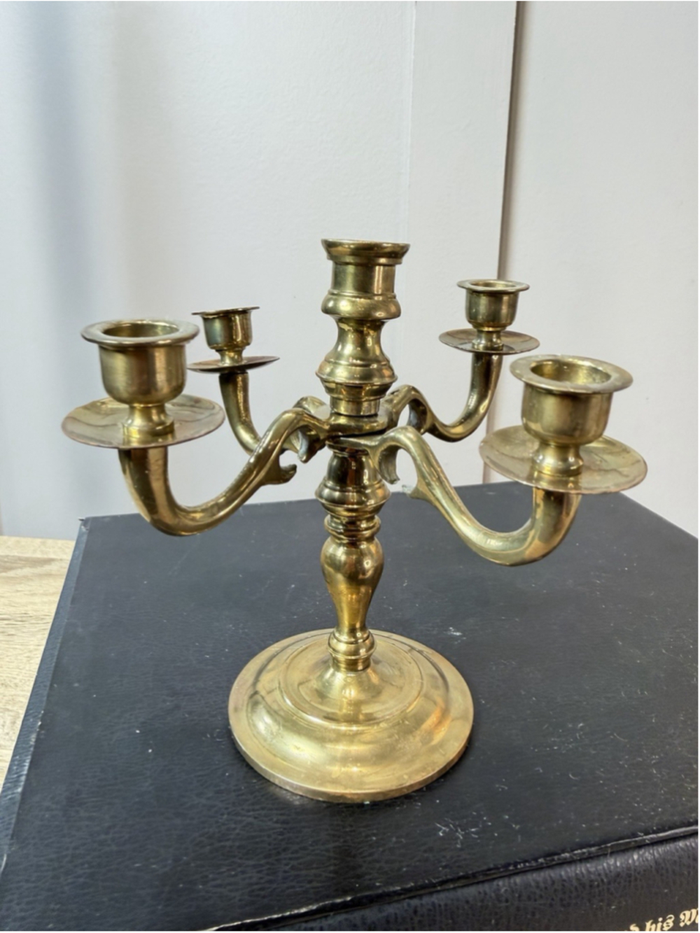 Vintage Brass Candelabra 5 Light Arm Candle Holder Table Centerpiece Ornate Deco